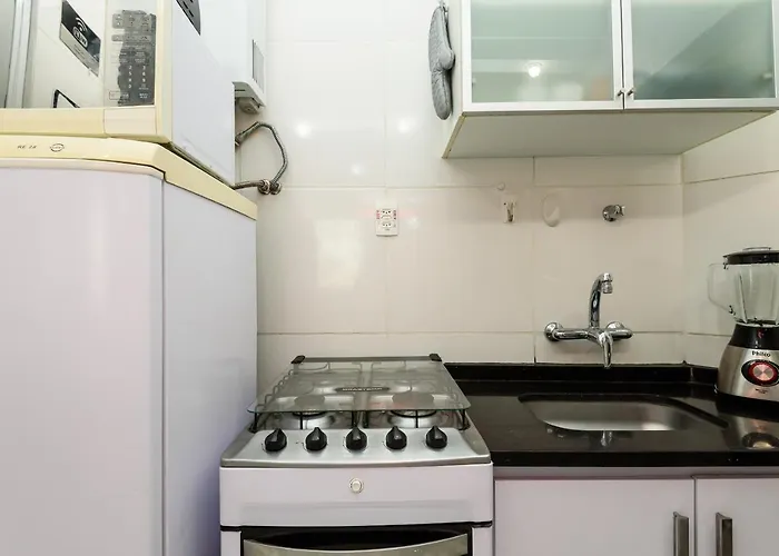 Pineapples JN505 - Charmoso apartamento com ótima localização