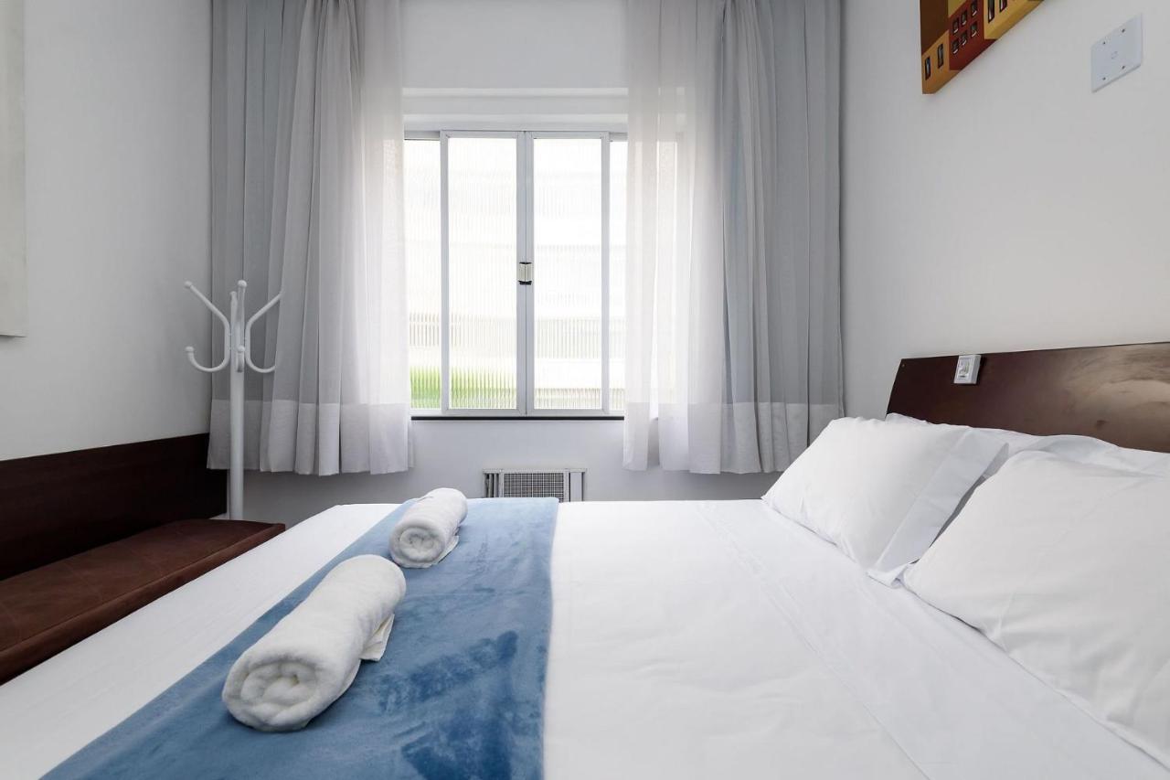 Apartamento Pineapples Jn505 - Charmoso Com ótima Localização